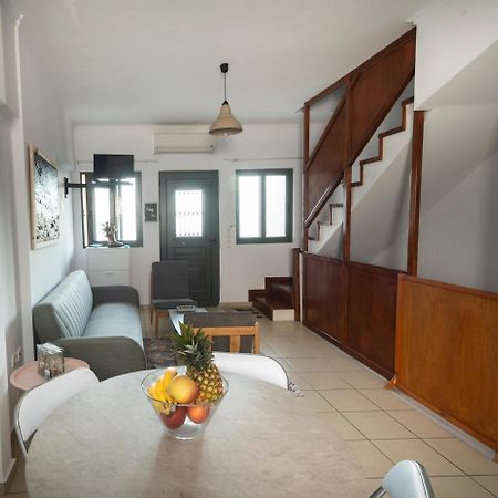 Rincon De Luz Villa Kyparissia Exteriör bild