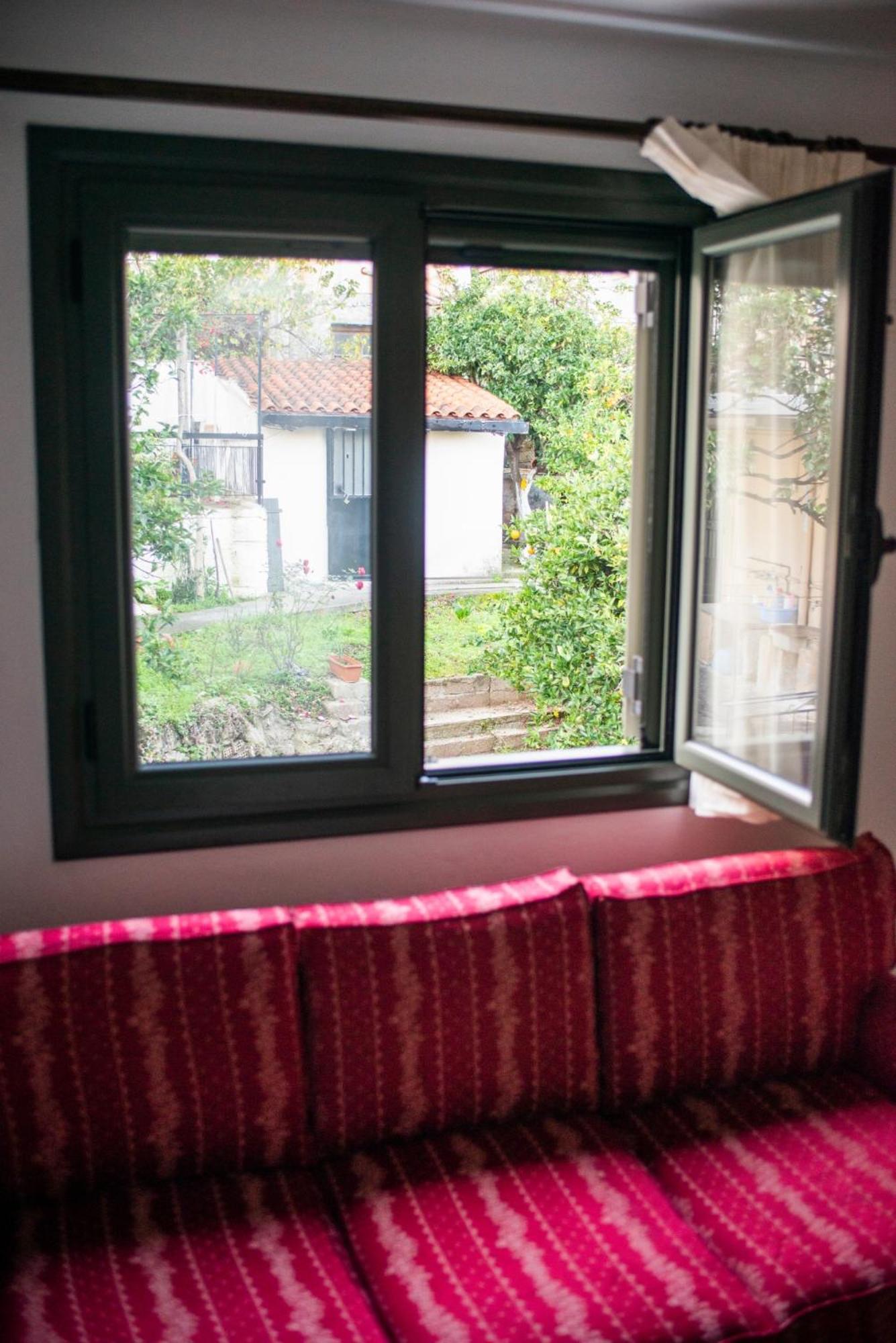 Rincon De Luz Villa Kyparissia Exteriör bild