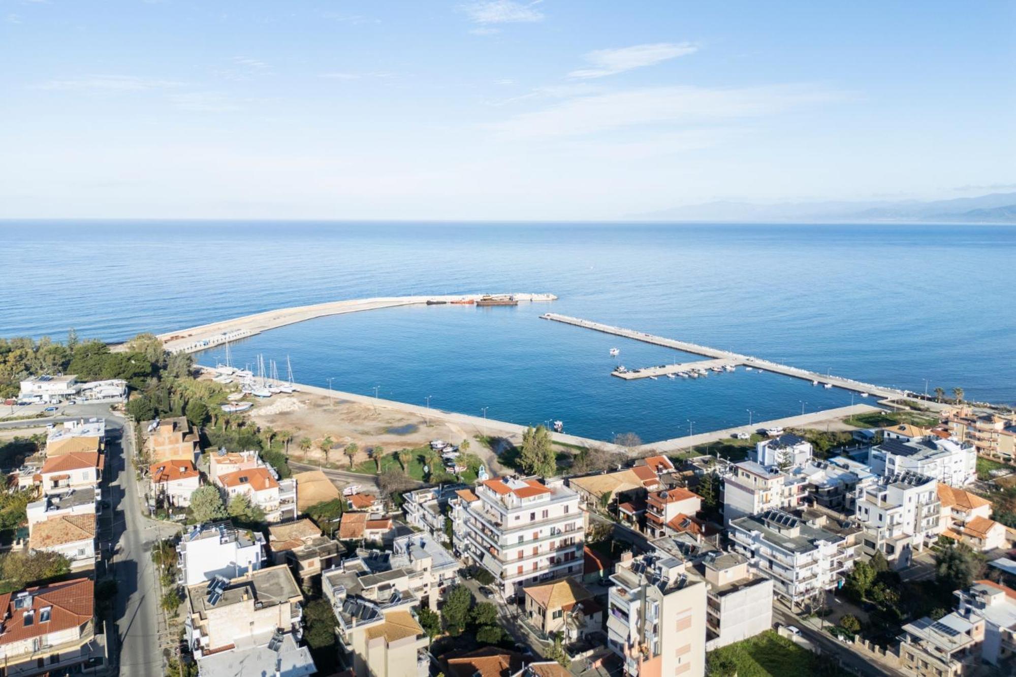 Rincon De Luz Villa Kyparissia Exteriör bild