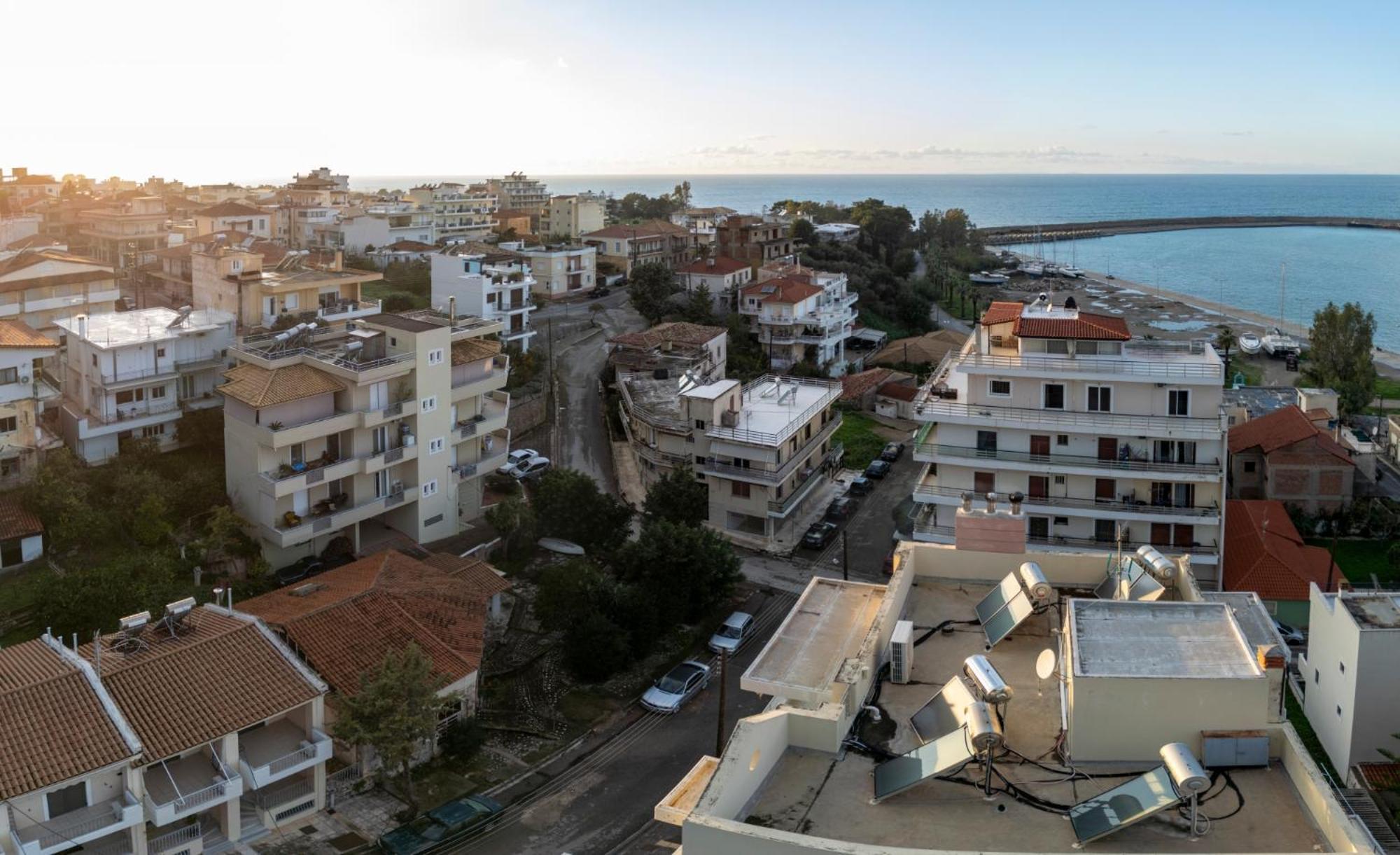 Rincon De Luz Villa Kyparissia Exteriör bild